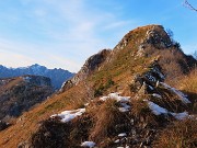 MONTE CASTELLO (croce 1425 – cima 1474 m) da Valpiana di Serina il 7 dicembre 2023 - FOTOGALLERY